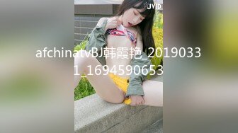 无套后入小女友，几下就忍不住射