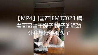 家庭偷拍 年轻夫妻热身浑身欲火终于等到儿子去上学了关上房门好好干一场