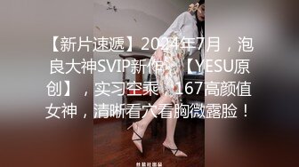 【家庭摄像头】真实光头父亲和回娘家的女儿乱伦 和老婆操6V (1)