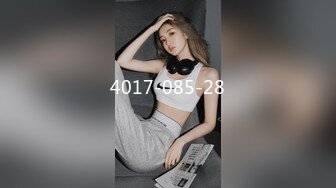 STP24027 深夜再战短裙美女，超近视角深喉插嘴，掰穴揉搓正入爆插，人肉打桩机扶着腰后入