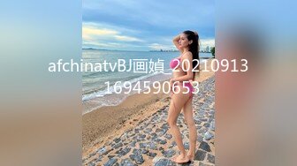   漂亮美女 今天约个小帅哥到家里吃饭 快点骑我呀 身材不错 饭没吃在厨房上车了