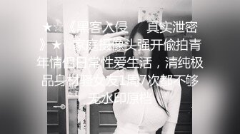  熟女人妻吃鸡啪啪 在家撅着大屁屁被无套猛怼 股浪滚滚 无毛鲍鱼粉嫩