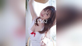 STP30963 新人下海眼镜尤物女神！细腰美腿好身材！吊带黑丝无毛小穴，在床上超级骚，正入爆操射在脸上